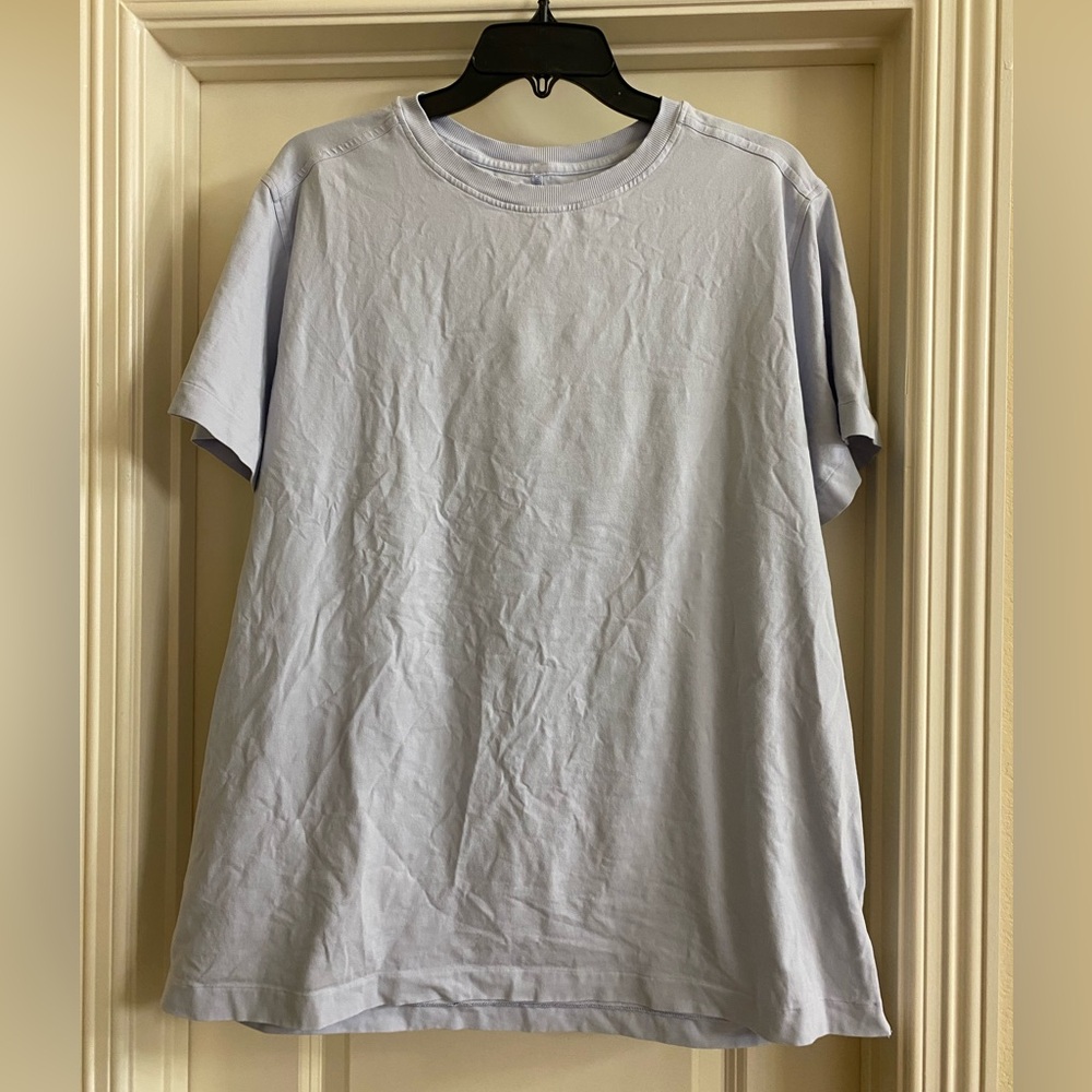 lululemon women’s t-shirt